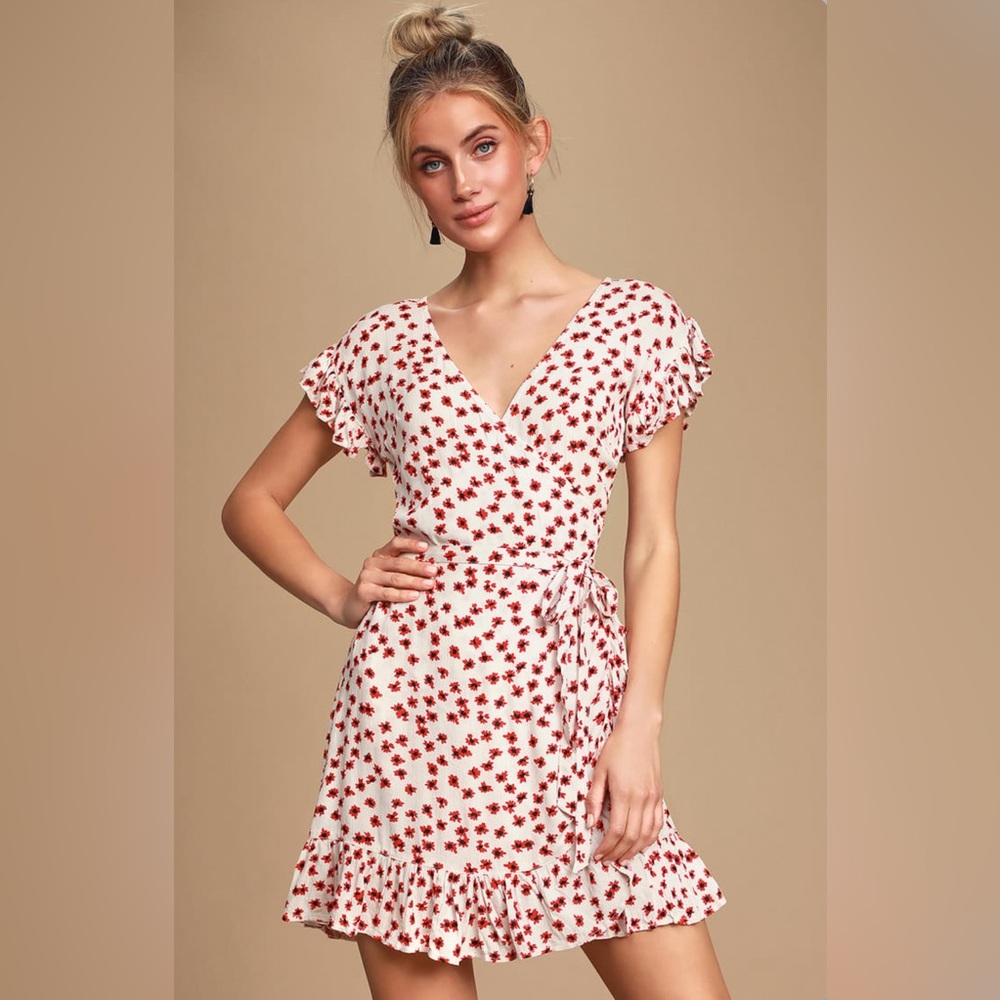 Billabong Wrap and Roll White Floral Print Mini Wrap Dress
